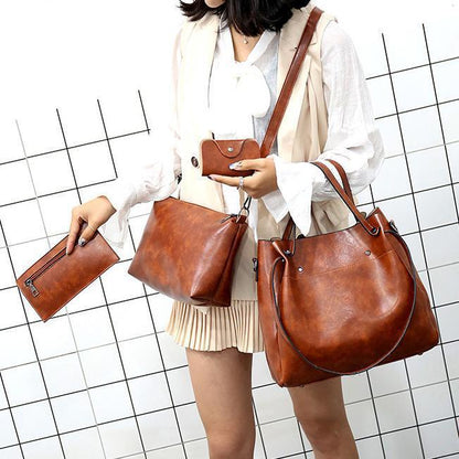Alessia | Elegant Leather Set