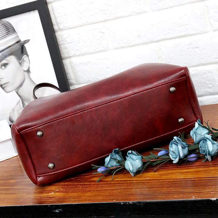 Alessia | Elegant Leather Set