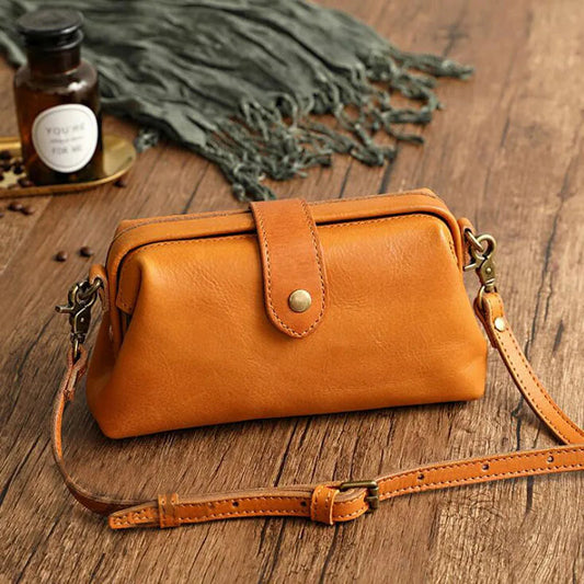 Vivienne | Leather Shoulder Bag